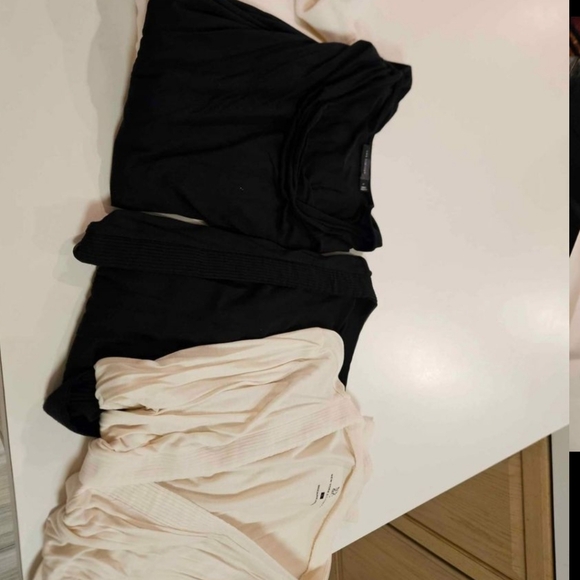 Lot of WOMEN'S 4 NY & Company Cardigans, & Sheer tops Size L - Picture 5 of 5